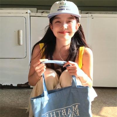 班花马甲藏不住了